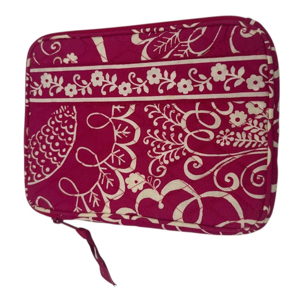 Vera Bradley Pink Cream‎ Floral Quilted Cosmetic Travel Organizer Bag Pouch